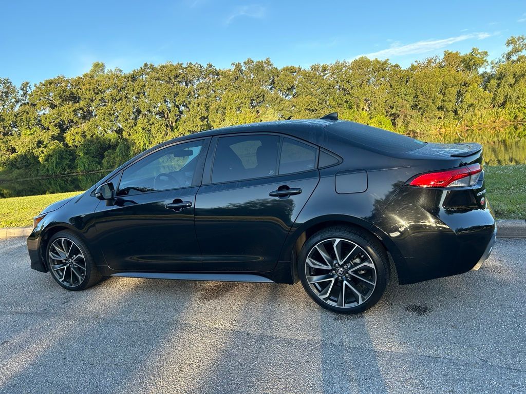 Thumbnail: 2022 Toyota Corolla - 3