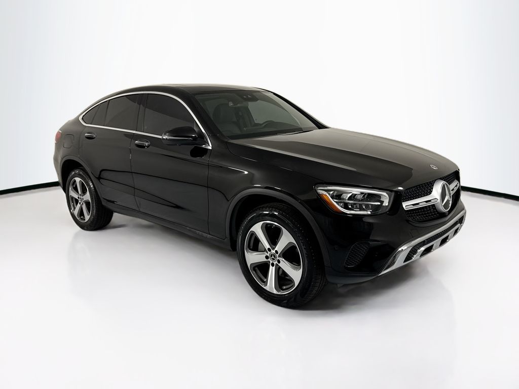 Thumbnail: 2023 Mercedes-Benz GLC - 3