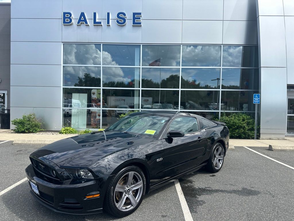 2013 Ford Mustang GT Premium Coupe RWD