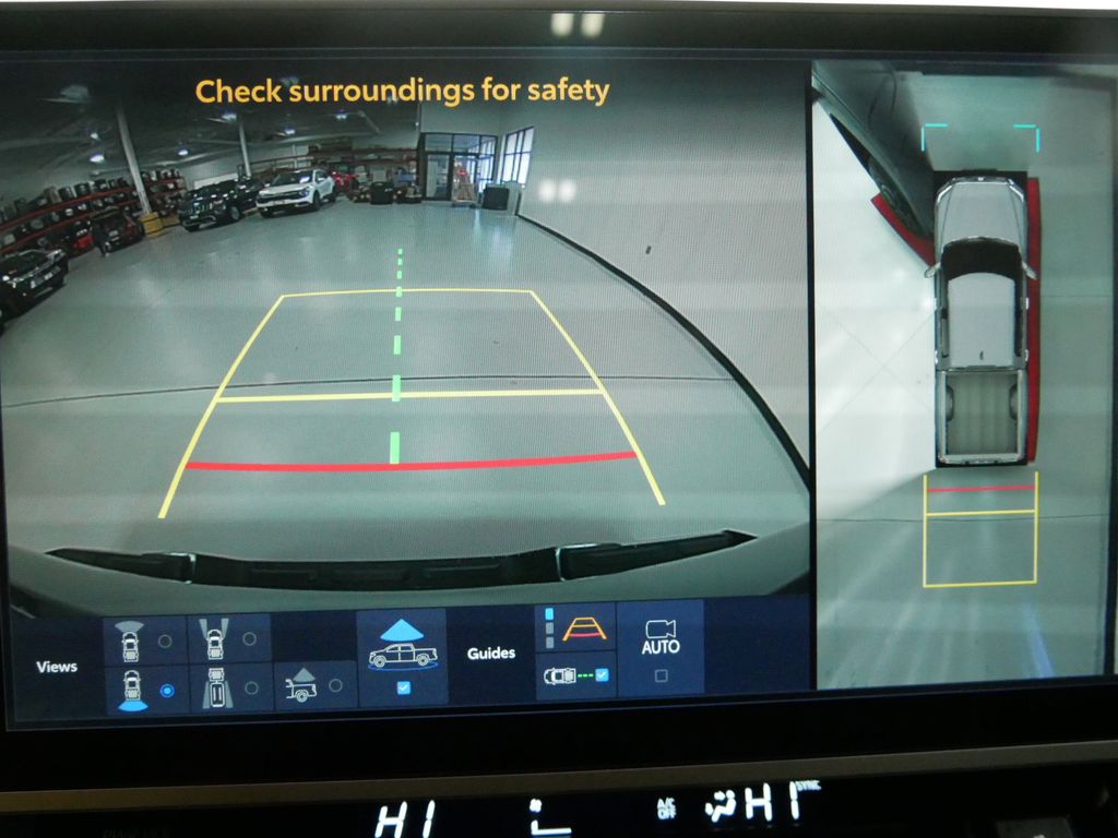 2025 Toyota Tundra Limited - Photo 31