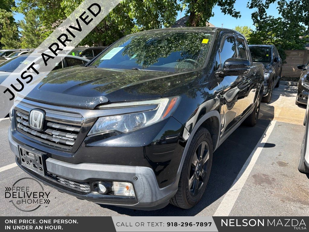 2017 Honda Ridgeline Black Edition's photo