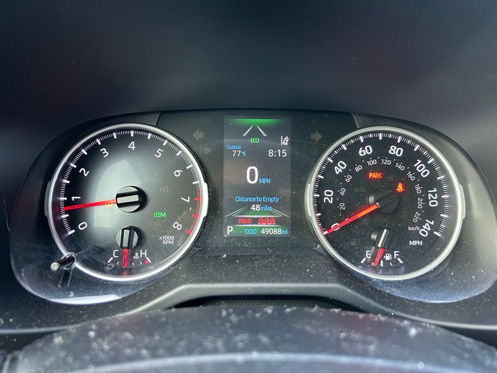 Thumbnail: 2021 Toyota RAV4 - 23