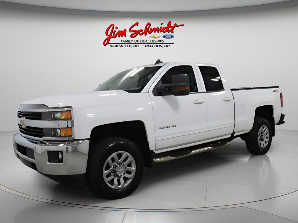 Summit White 2017 Chevrolet Silverado 2500HD Pickup Truck Four-Wheel Drive 6-Speed Automatic Overdrive