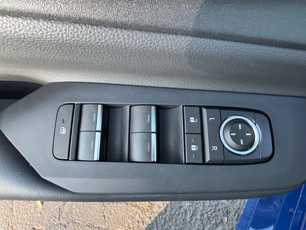 Thumbnail: 2026 Toyota Prius - 27