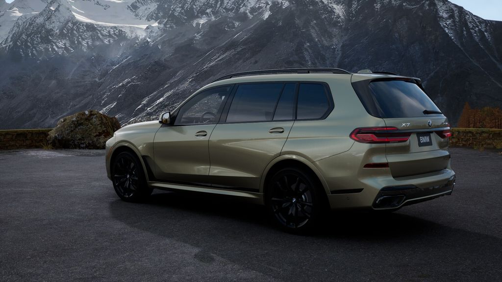 2025 BMW X7 xDrive40i 2