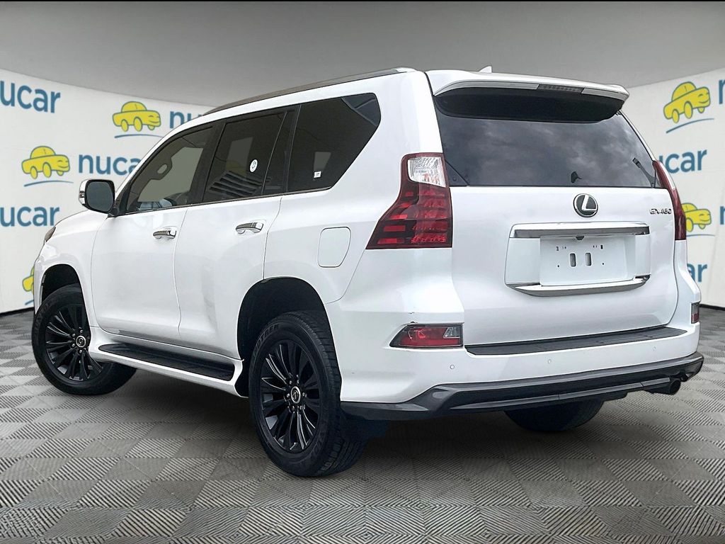 2022 Lexus GX — photo 4