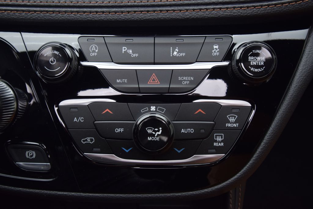 new 2026 Chrysler Pacifica car, priced at $53,853