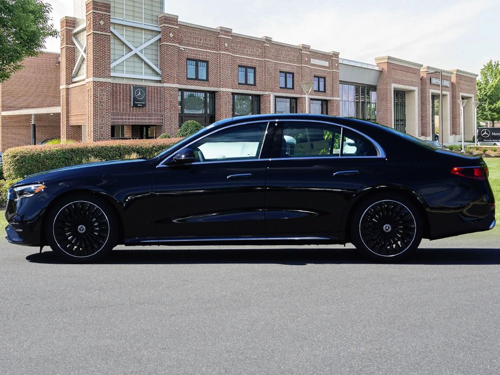 Thumbnail: 2026 Mercedes-Benz E-Class - 8