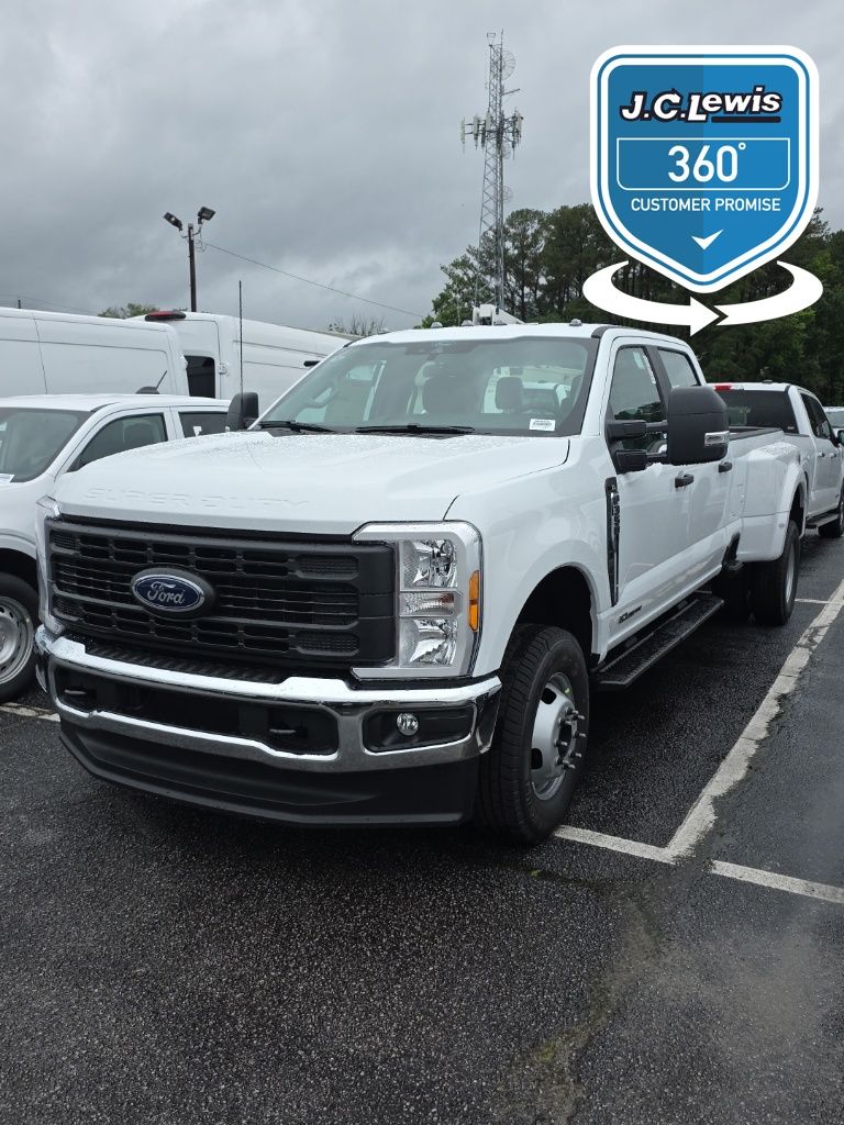 2025 Ford F-350 Super Duty XL