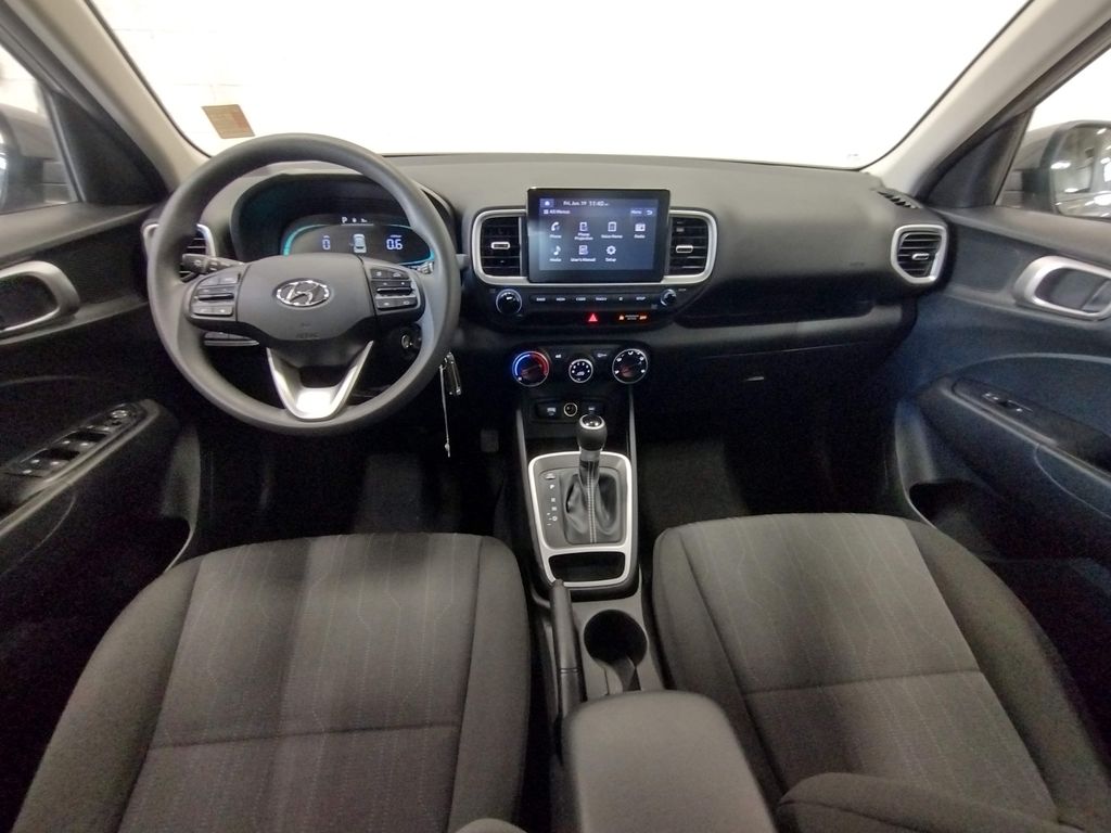 2023 Hyundai Venue SE