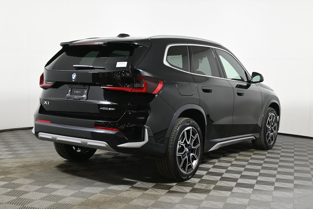 Thumbnail: 2026 BMW X1 - 7