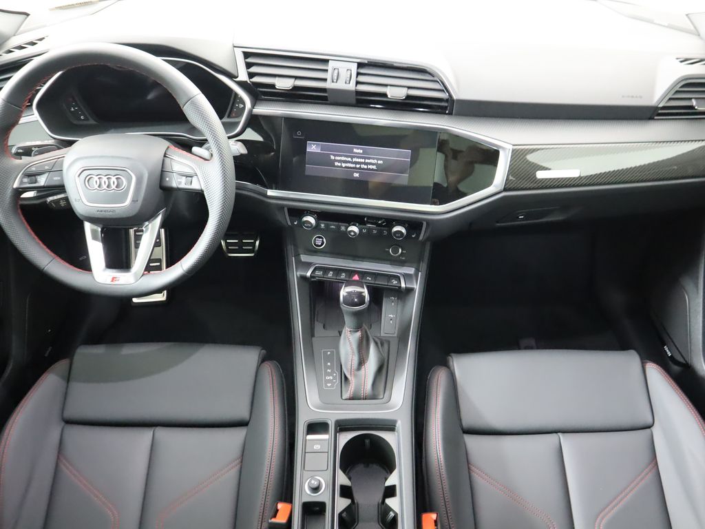 Thumbnail: 2025 Audi Q3 - 14