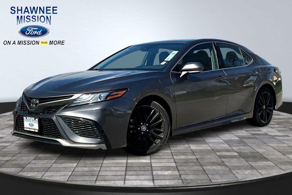 2023 Toyota Camry XSE FWD