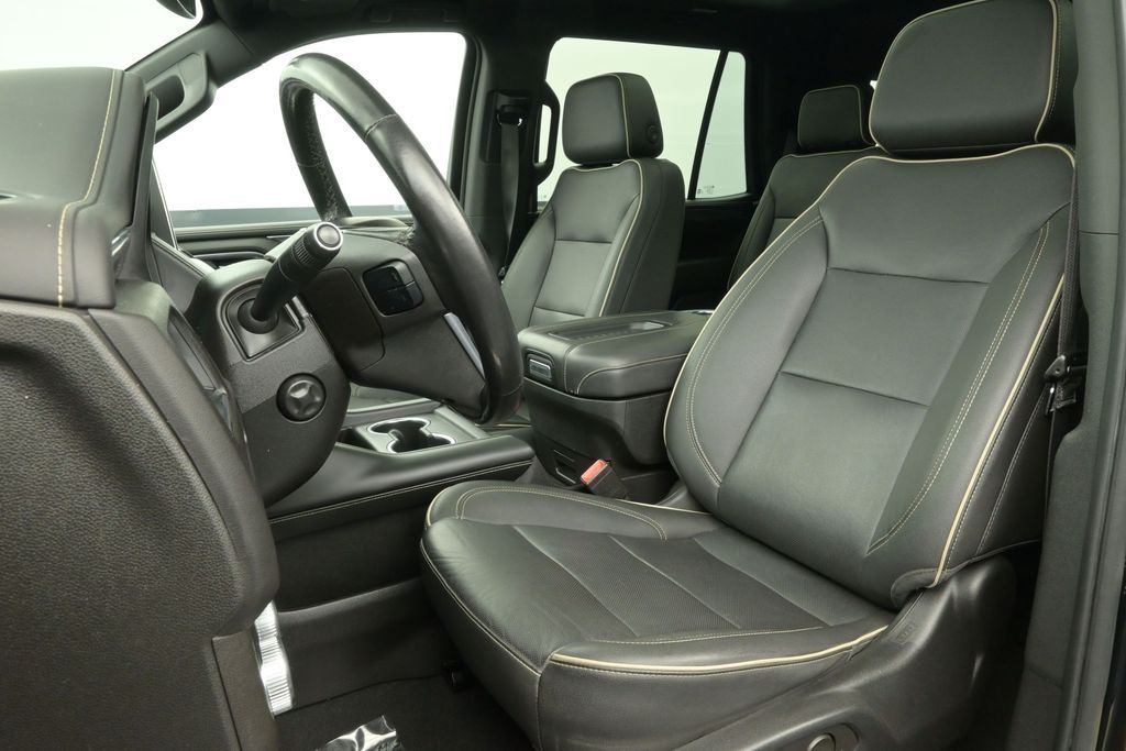 2022 GMC Yukon SLT - Photo 9