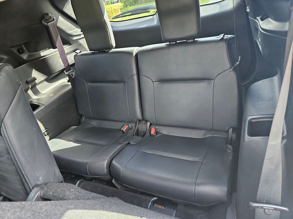 Thumbnail: 2024 Mitsubishi Outlander - 13