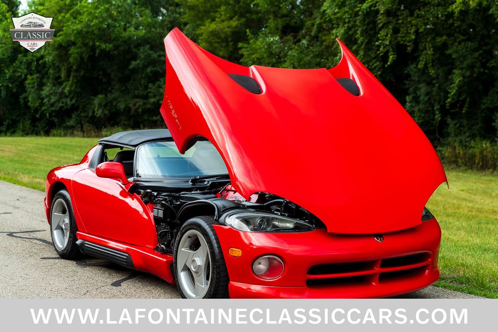 1992 Dodge Viper 30
