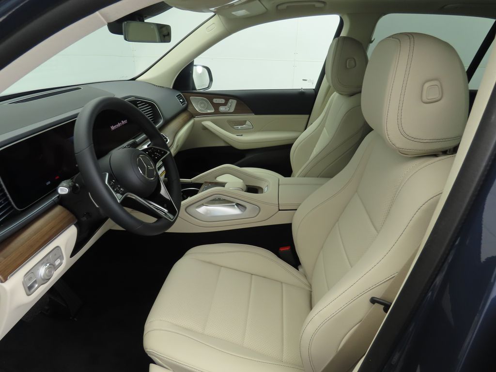 Thumbnail: 2026 Mercedes-Benz GLE - 21