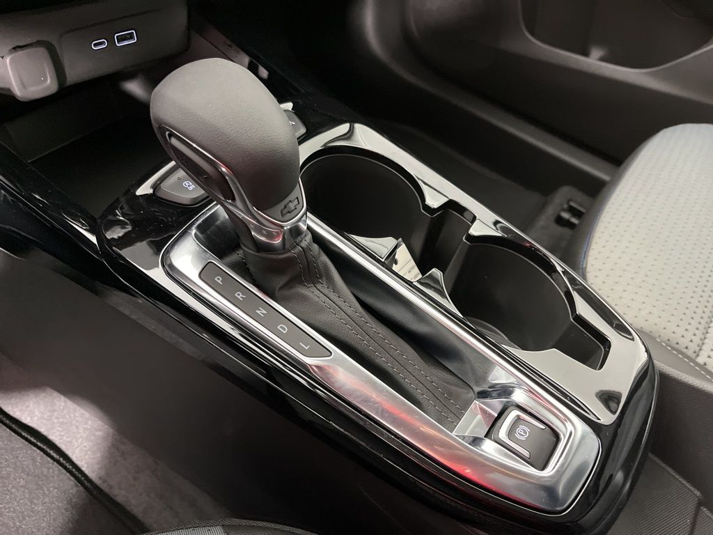 2025 Chevrolet Trax LT 30