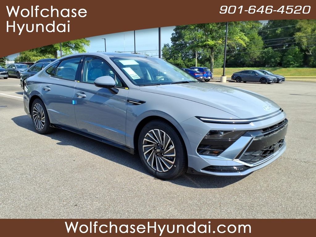 New 2026 Hyundai Sonata Hybrid Sedan
