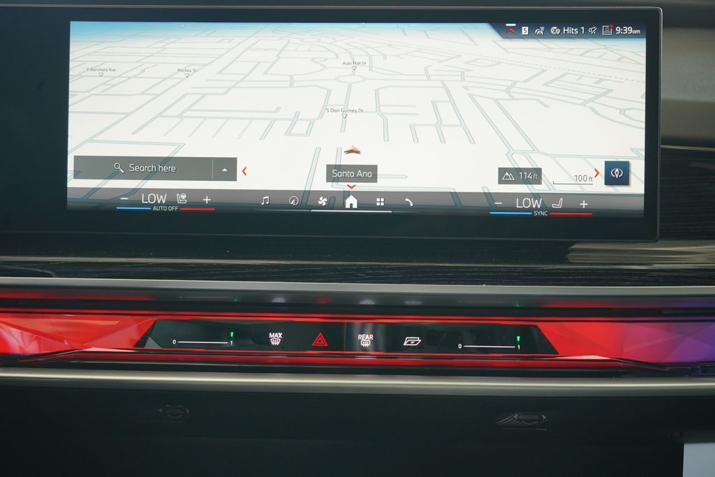 Thumbnail: 2026 BMW 7 Series - 16