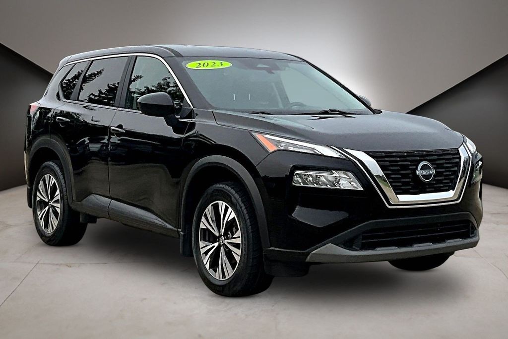 Photo 1 of 2023 Nissan Rogue SV