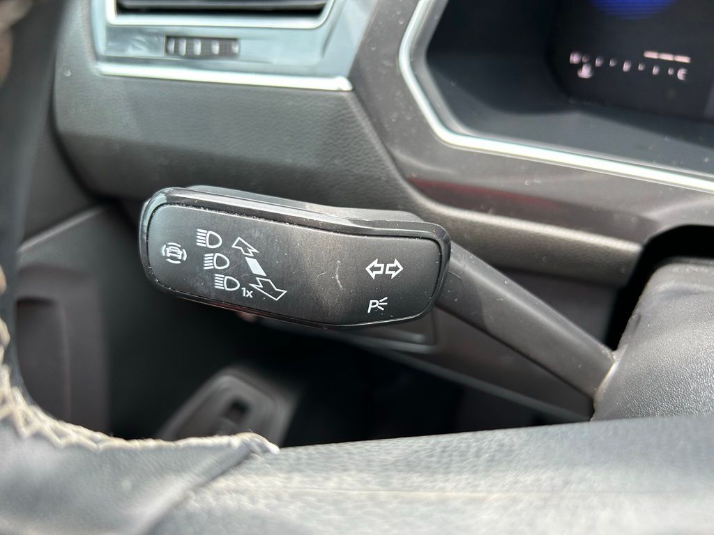 2022 Volkswagen Tiguan 2.0T 22