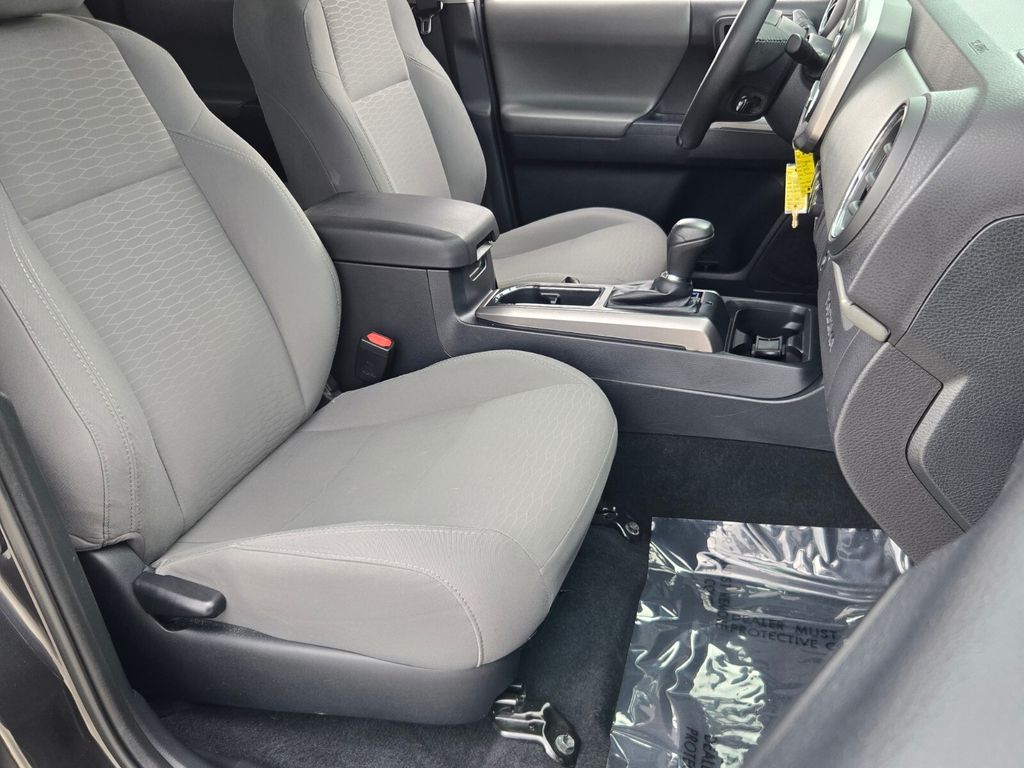 2018 Toyota Tacoma - $25,793