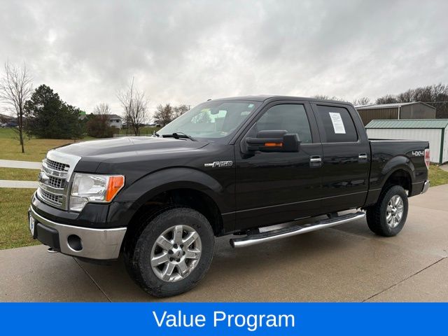 Tuxedo Black Metallic 2014 Ford F-150 XLT SuperCrew 4WD Pickup Truck Four-Wheel Drive 6-Speed Automatic