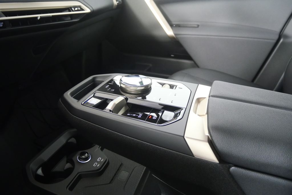 Thumbnail: 2026 BMW iX - 24