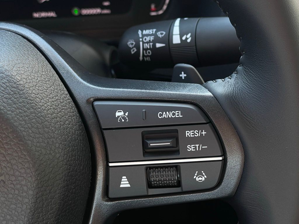 2025 Honda Accord EX-L 12