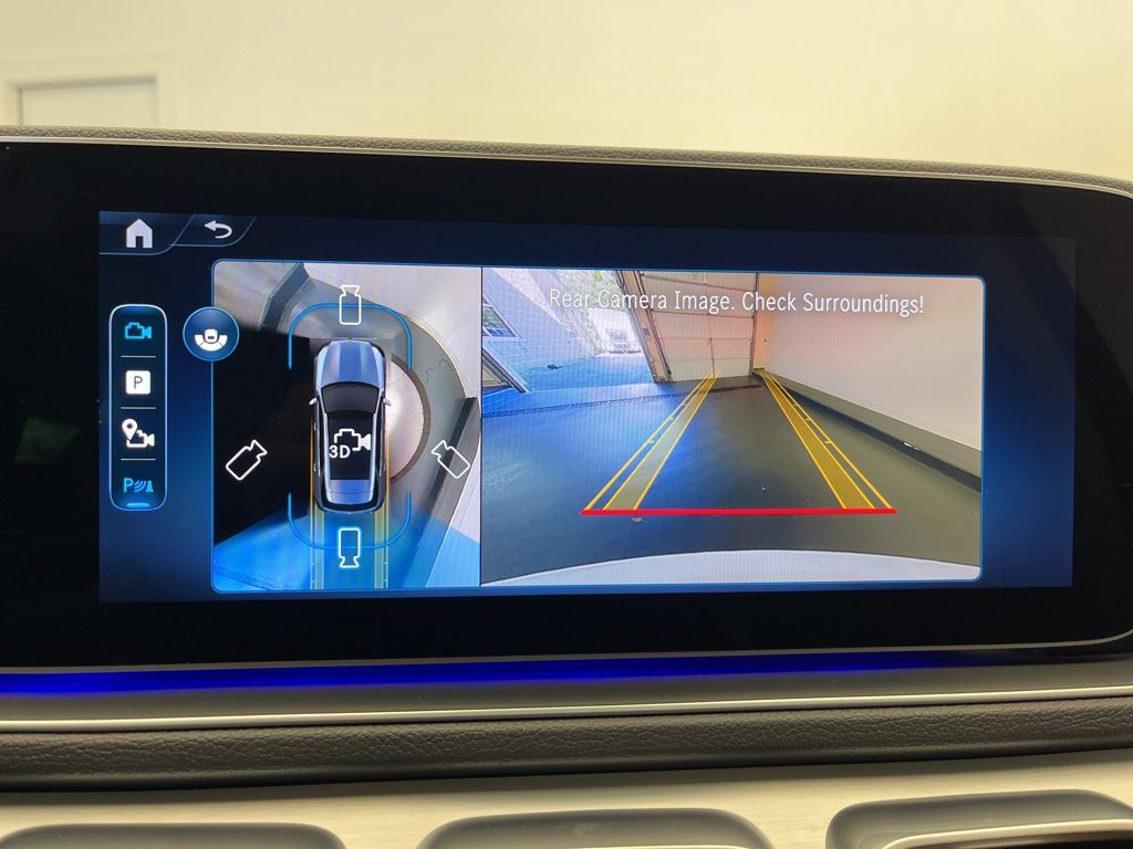 Thumbnail: 2025 Mercedes-Benz GLE - 18