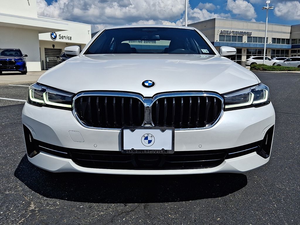 Thumbnail: 2023 BMW 5 Series - 2