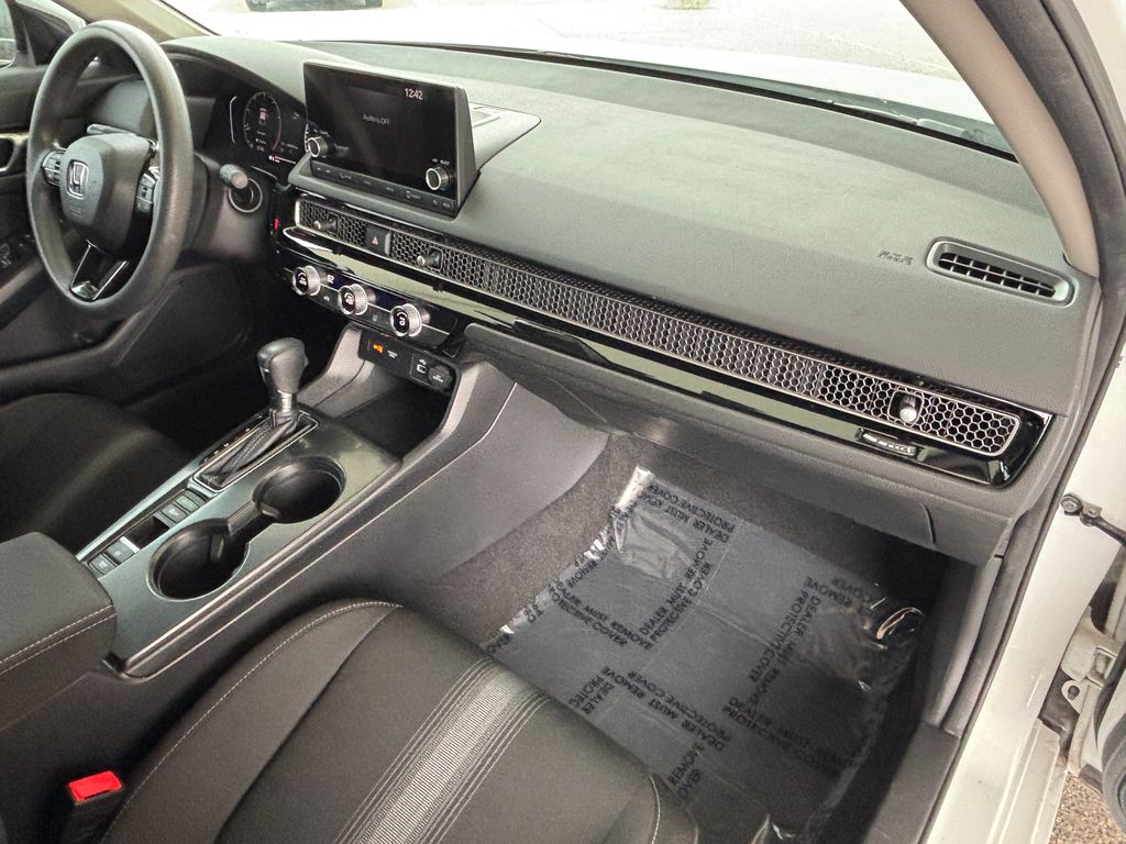 Thumbnail: 2023 Honda Civic - 18