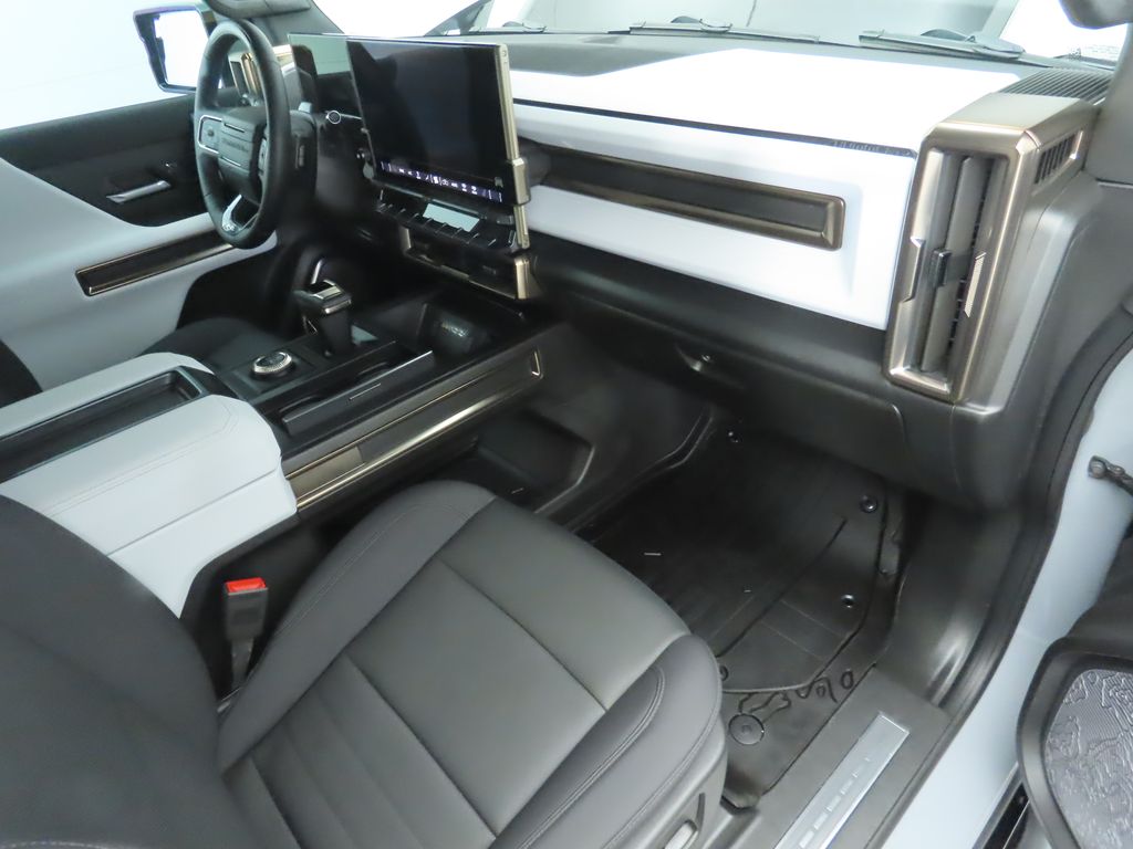 Thumbnail: 2025 GMC Hummer EV - 17