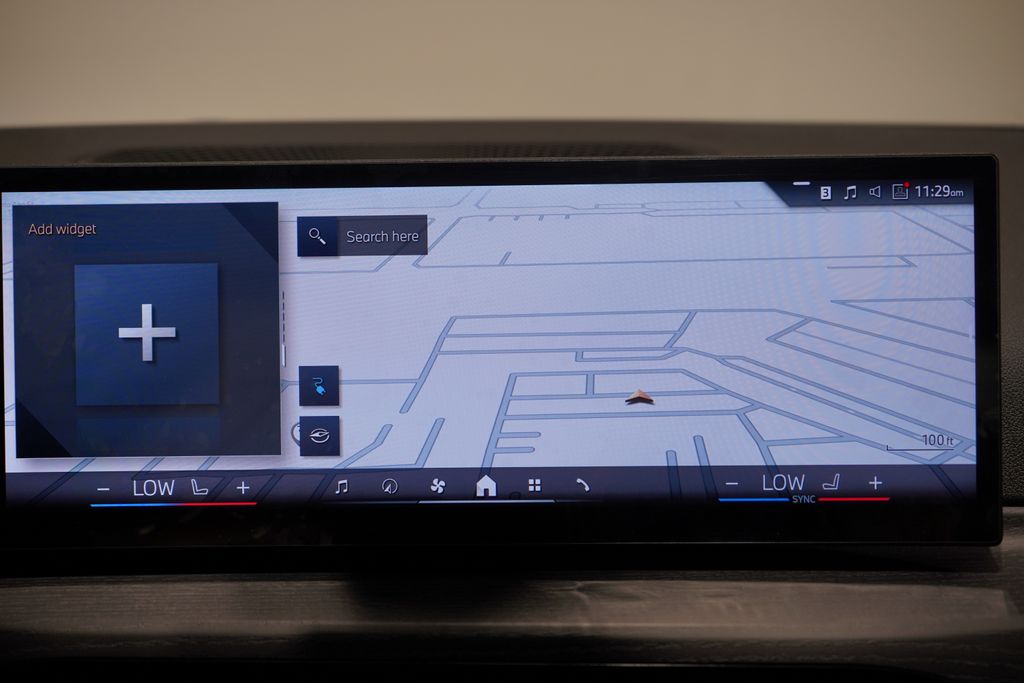 Thumbnail: 2025 BMW i4 - 12