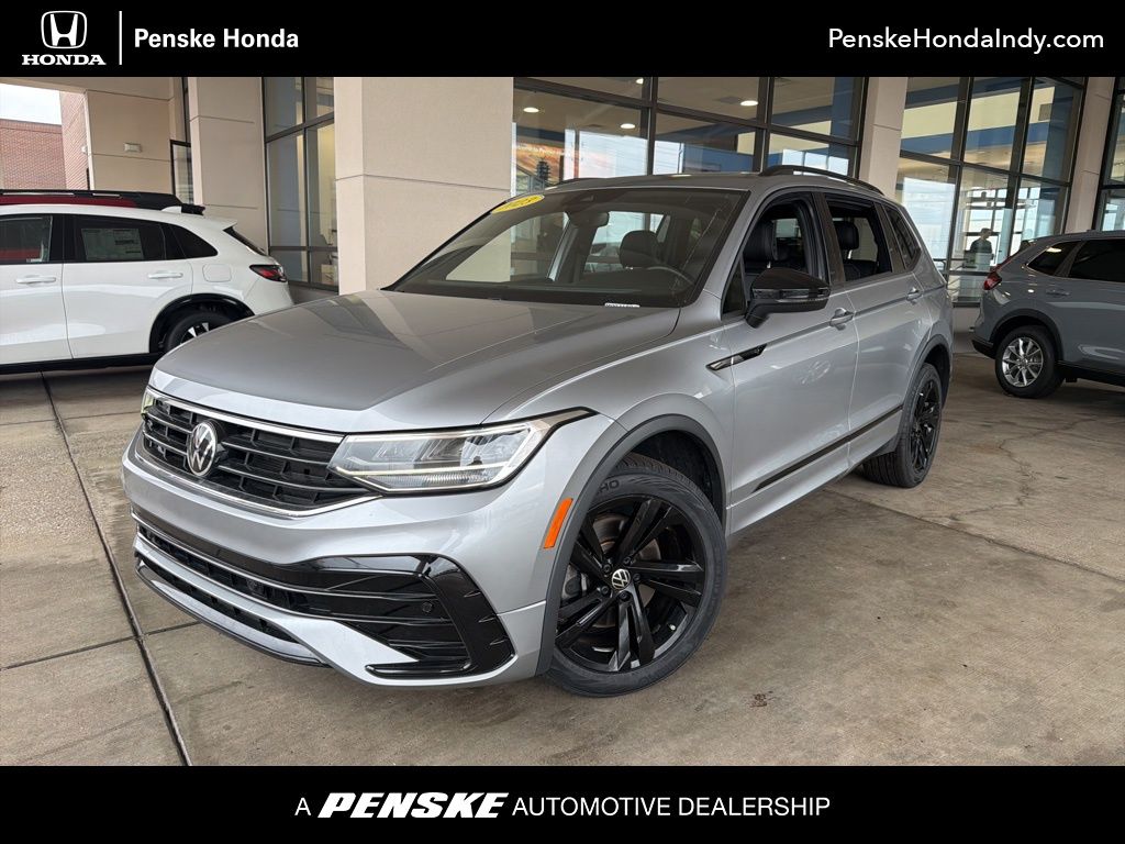 Thumbnail: 2023 Volkswagen Tiguan - 1