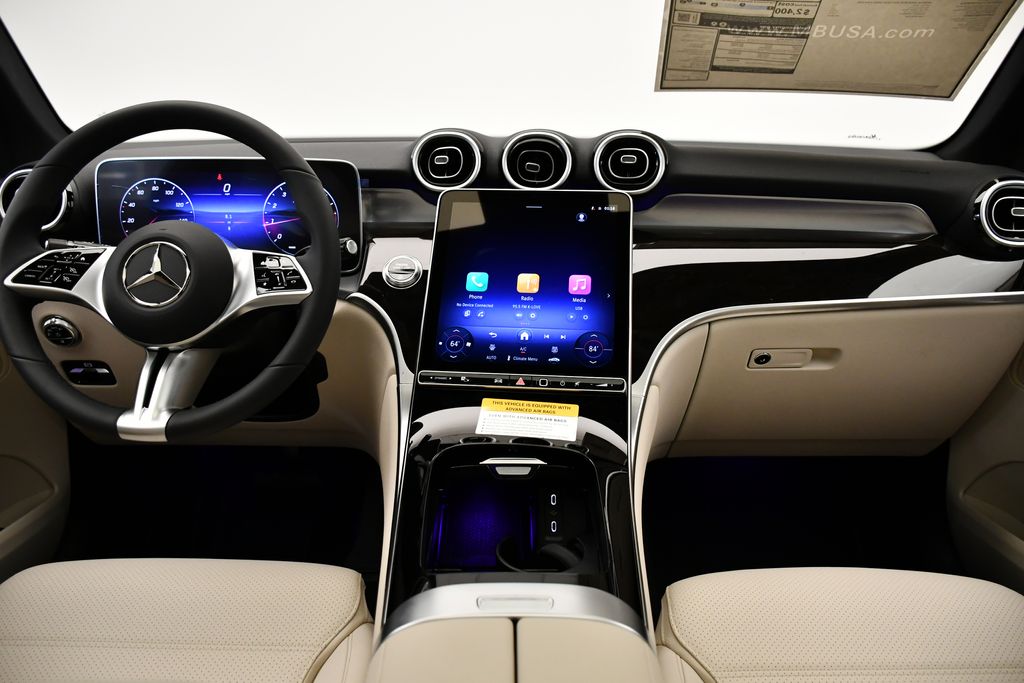 Thumbnail: 2026 Mercedes-Benz GLC - 19