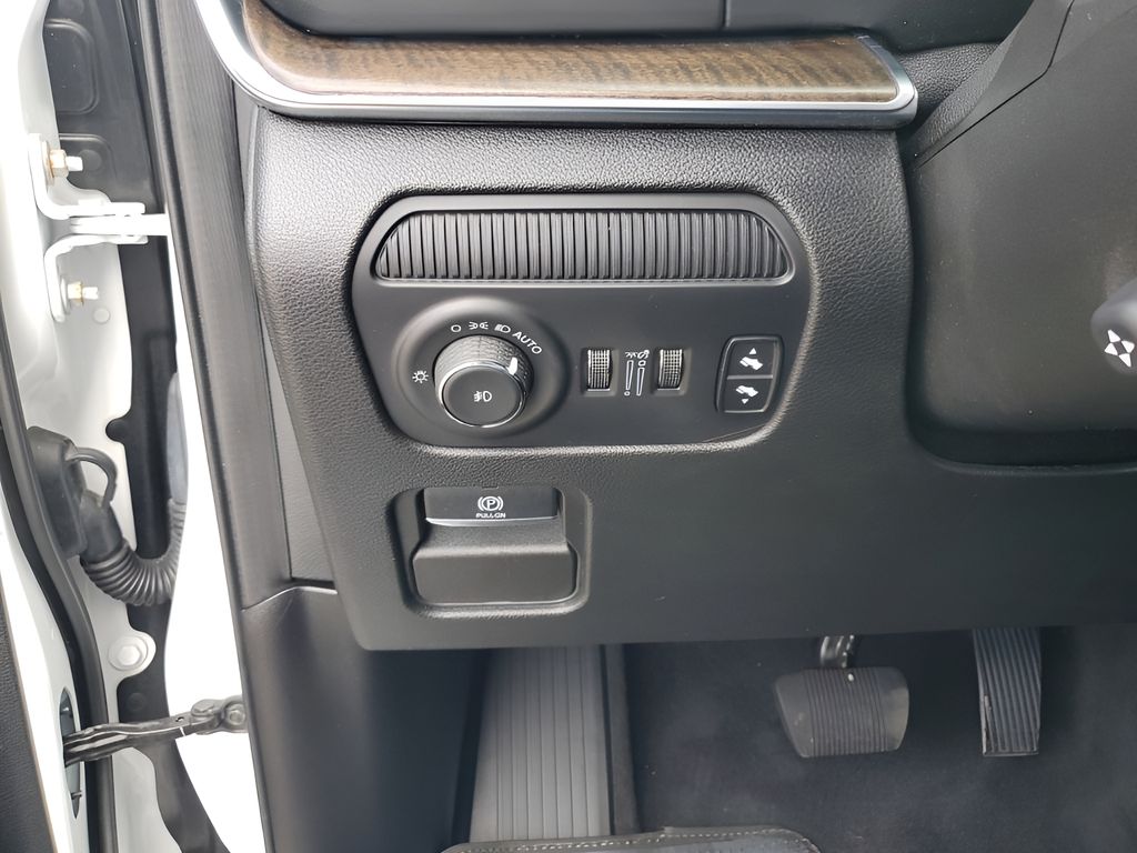 Used Car 2023 Jeep Grand Wagoneer  Base For Sale Under $50,000 In Austin, Texas