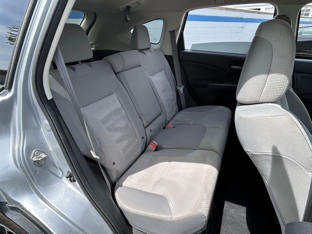 2016 Honda CR-V SE 22