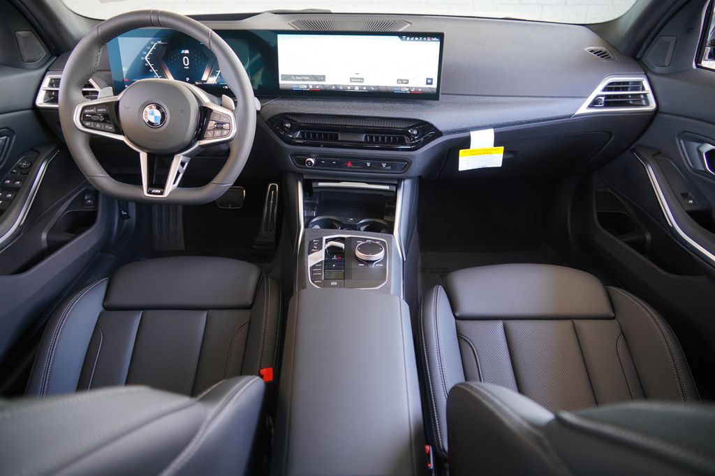 Thumbnail: 2026 BMW 3 Series - 13