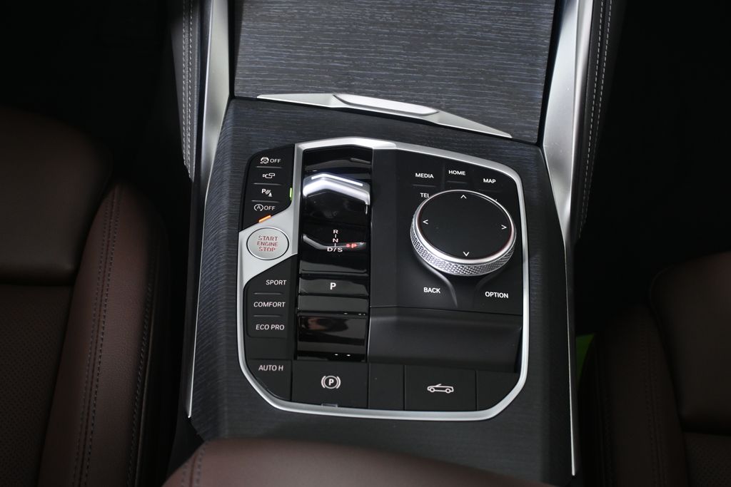 Thumbnail: 2027 BMW 4 Series - 31