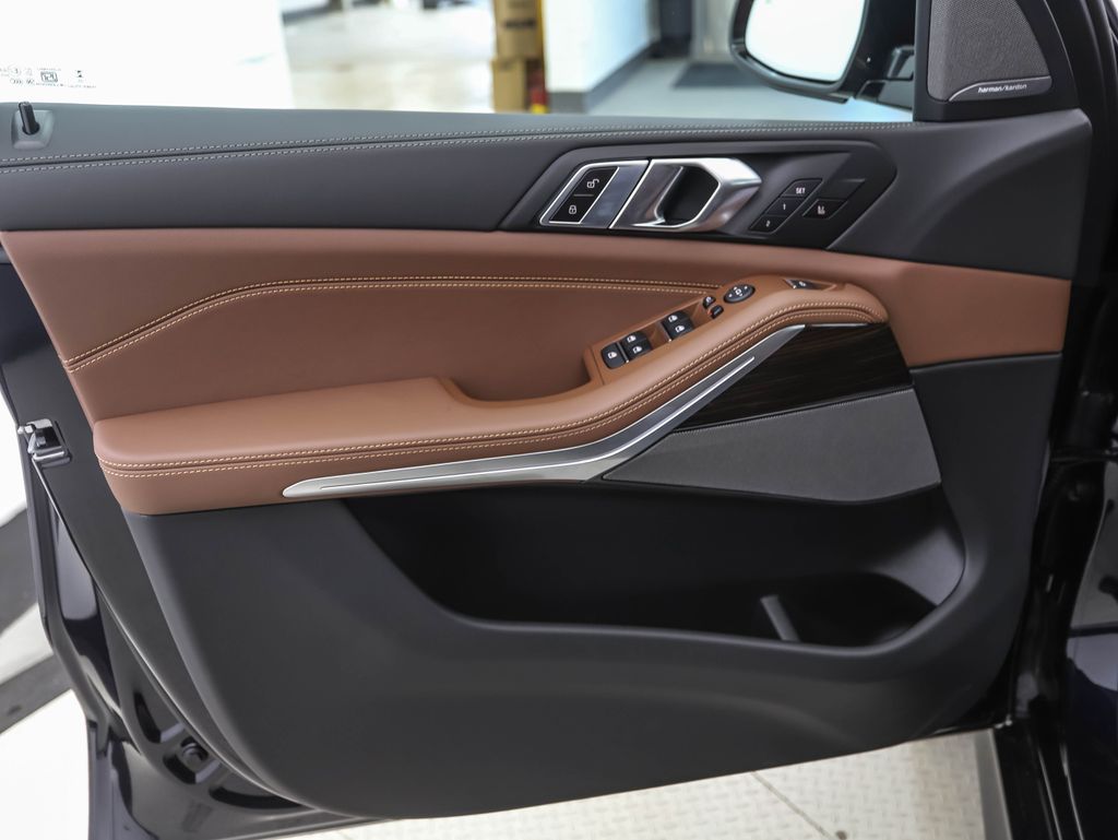 2026 BMW X5 xDrive40i 9