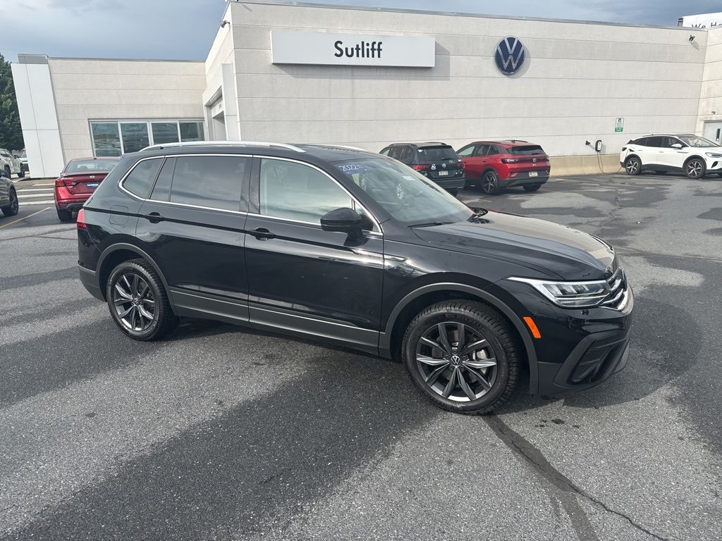 2022 Volkswagen Tiguan 2.0T SE Black at Sutliff Volkswagen