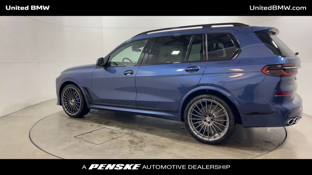 Thumbnail: 2025 BMW X7 - 6