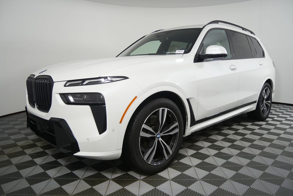 Thumbnail: 2024 BMW X7 - 7