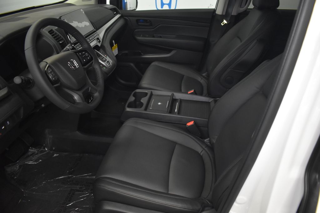 Thumbnail: 2025 Honda Odyssey - 20