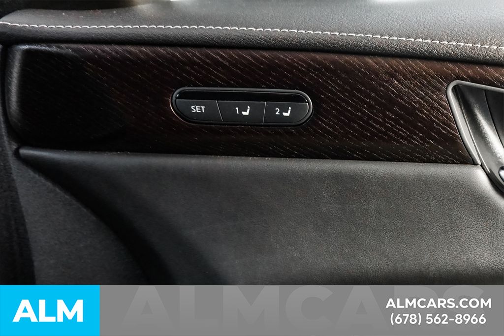 Used 2022 Black INFINITI Autograph image 50