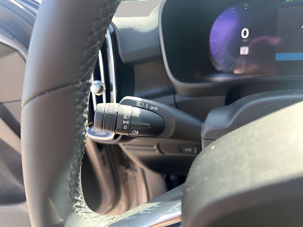 Used Car 2023 Volvo Xc40 Recharge Pure Electric  Ultimate For Sale Under $35,000 In Austin, Texas