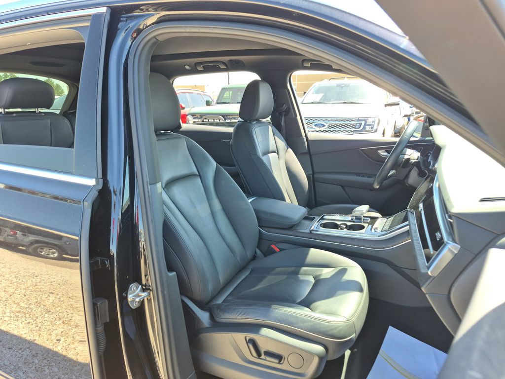 2021 Audi Q7 55 Premium Plus Black at Ultimate Motorsports