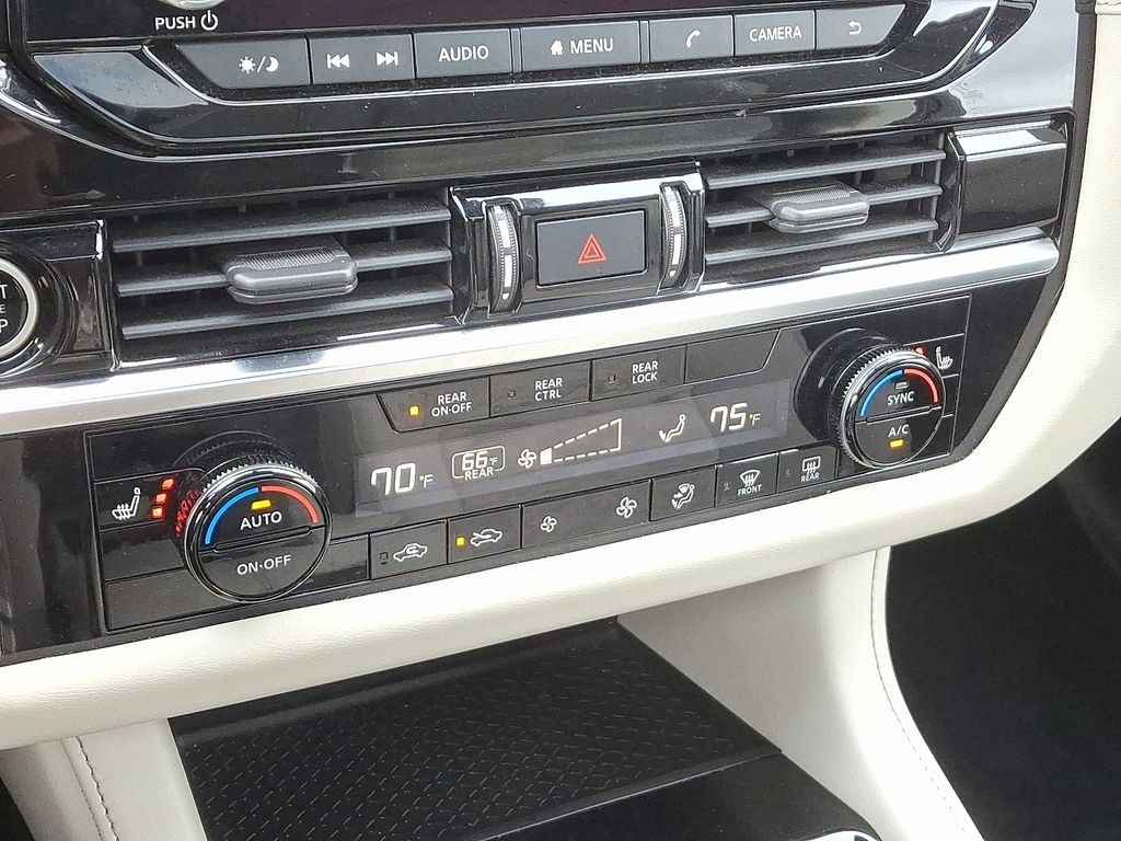 Thumbnail: 2022 Nissan Pathfinder - 18